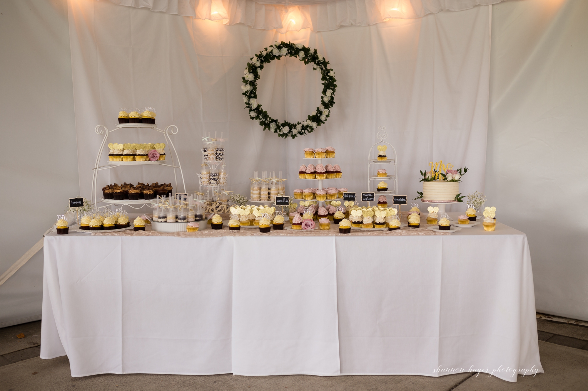 illahe hills country club summer wedding, salem wedding photographer, portland oreogn wedding photography by Shannon Hager Photography