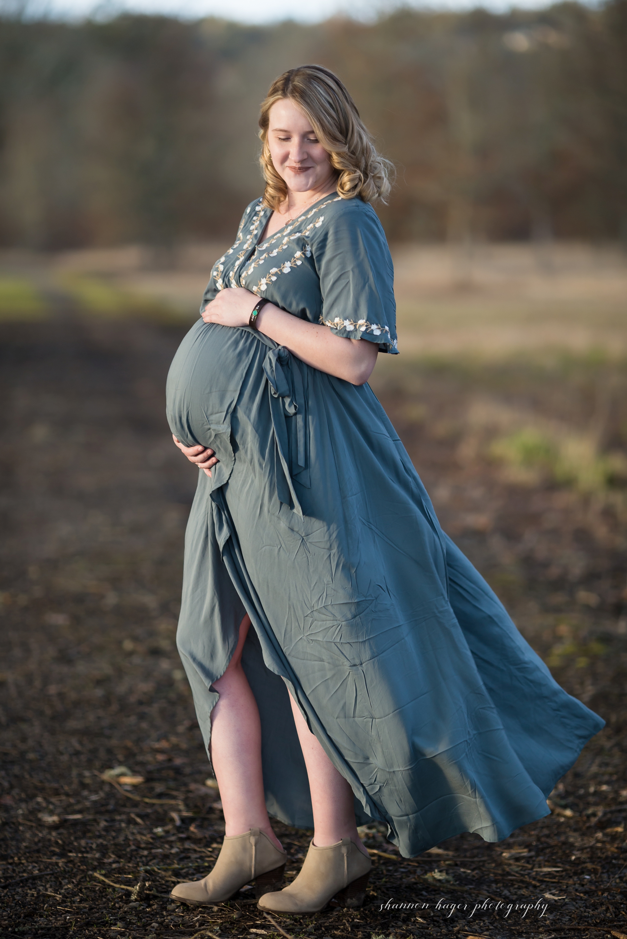 sherwood maternity photographer, maternity and newborn photography portland oregon, maternity photos by shannon hager photography