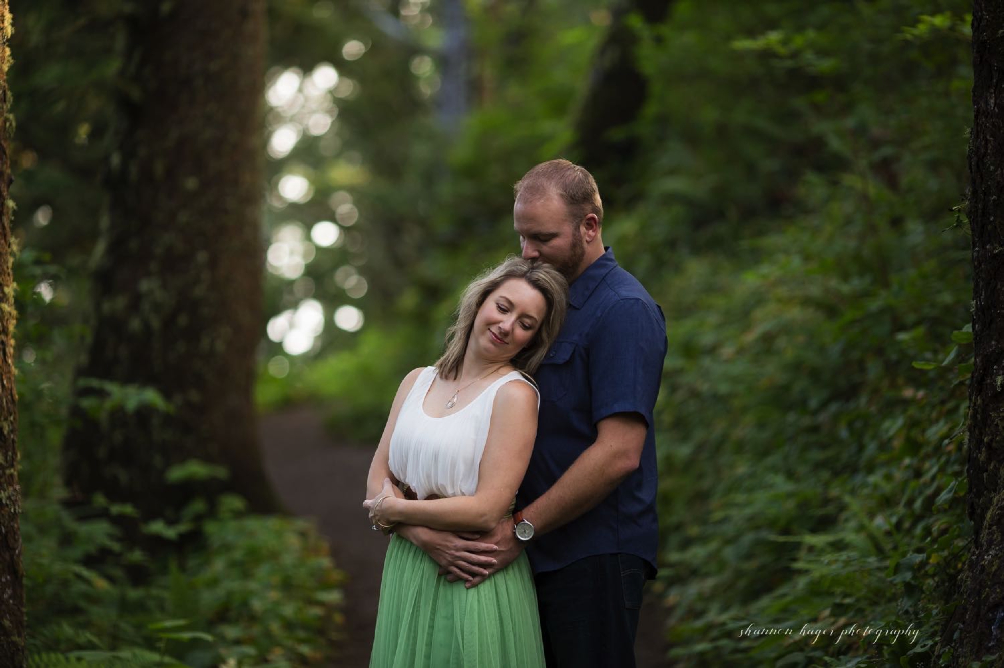 oregon coast anniversary session, oregon coast photographer, oregon coast wedding photographer, oregon coast elopement photography by Shannon Hager
