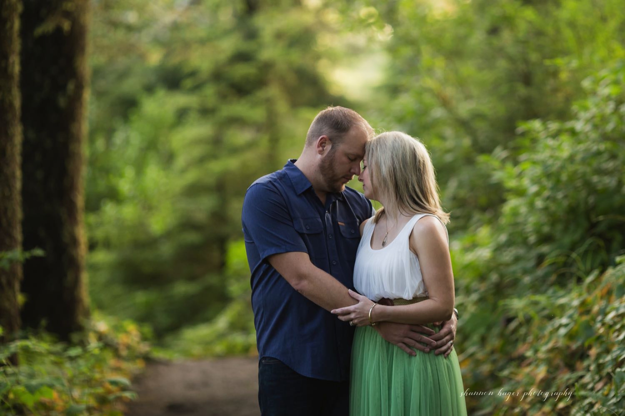 oregon coast anniversary session, oregon coast photographer, oregon coast wedding photographer, oregon coast elopement photography by Shannon Hager