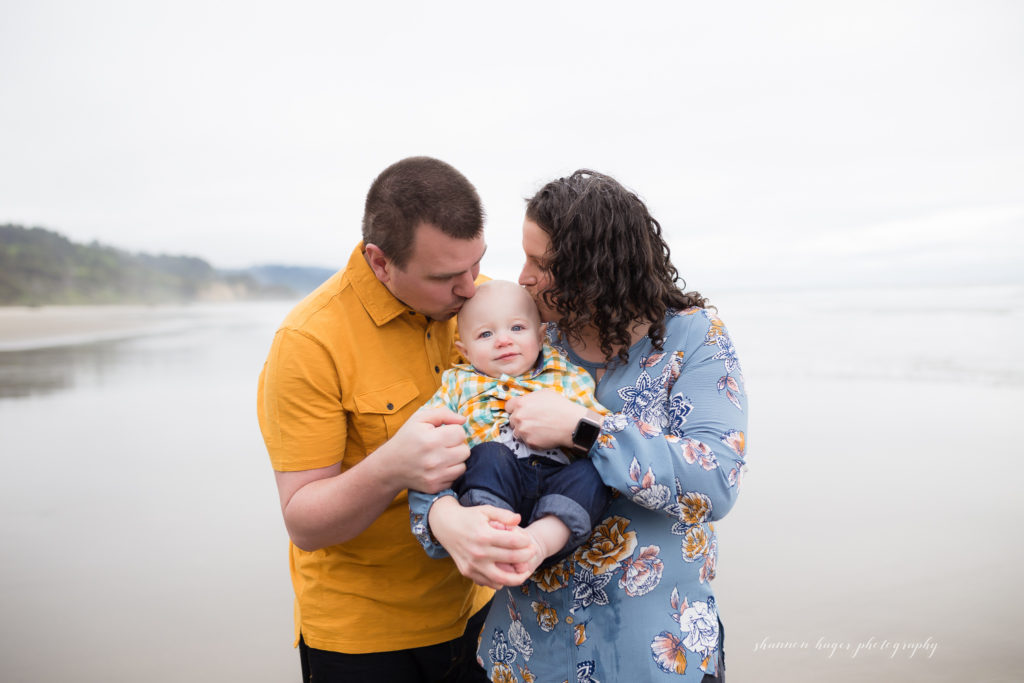 cannon beach family session, 1st birthday photos at the beach, portland family photographer, oregon coast photographer, shannon hager photography