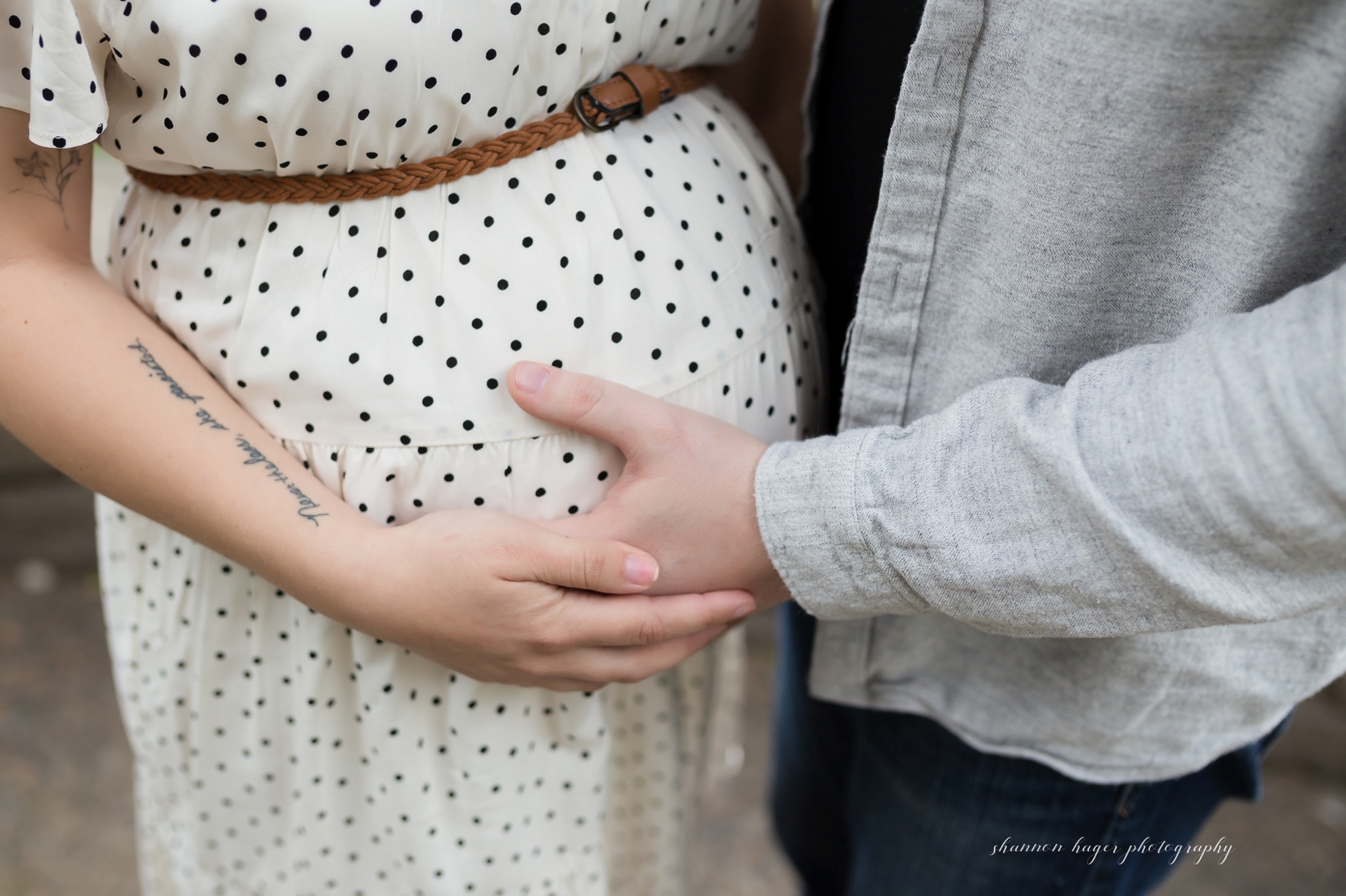 cathedral park maternity session, portland maternity photographer, oregon coast maternity photographer, shannon hager photography