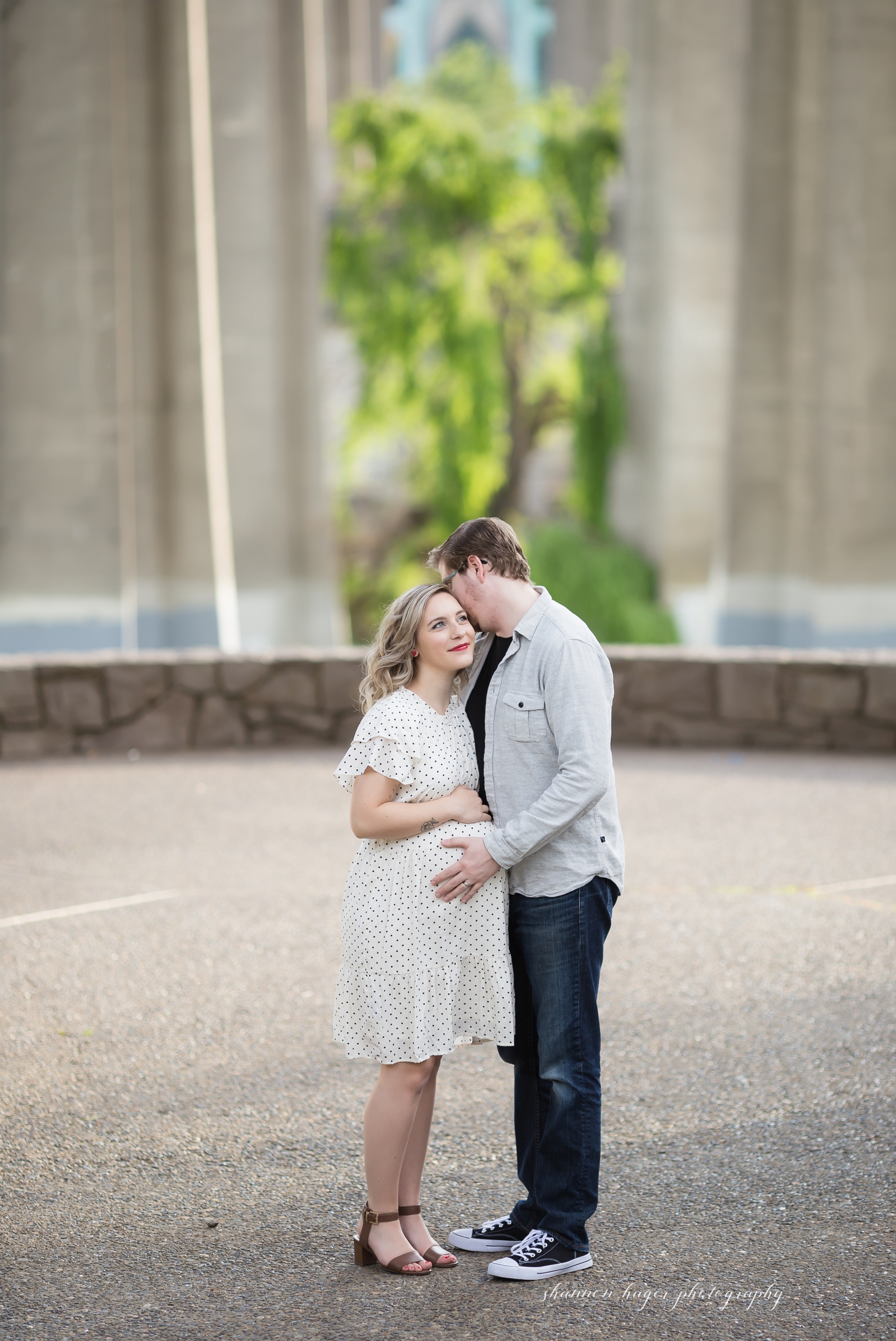cathedral park maternity session, portland maternity photographer, oregon coast maternity photographer, shannon hager photography