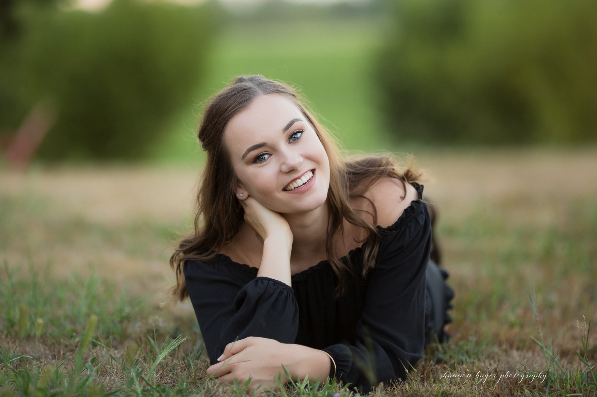 sherwood senior photographer, portland senior photography, sauvie island senior session, summer senior portraits portland
