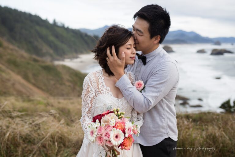 ecola state park elopement, cannon beach wedding photographer, oregon coast weddings