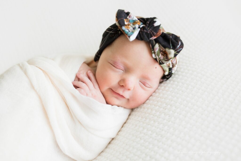 beaverton newborn photographer, shannon hager photography