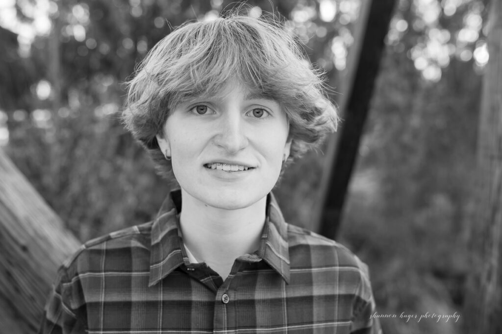 sherwood senior boy photo session at wildlife refuge