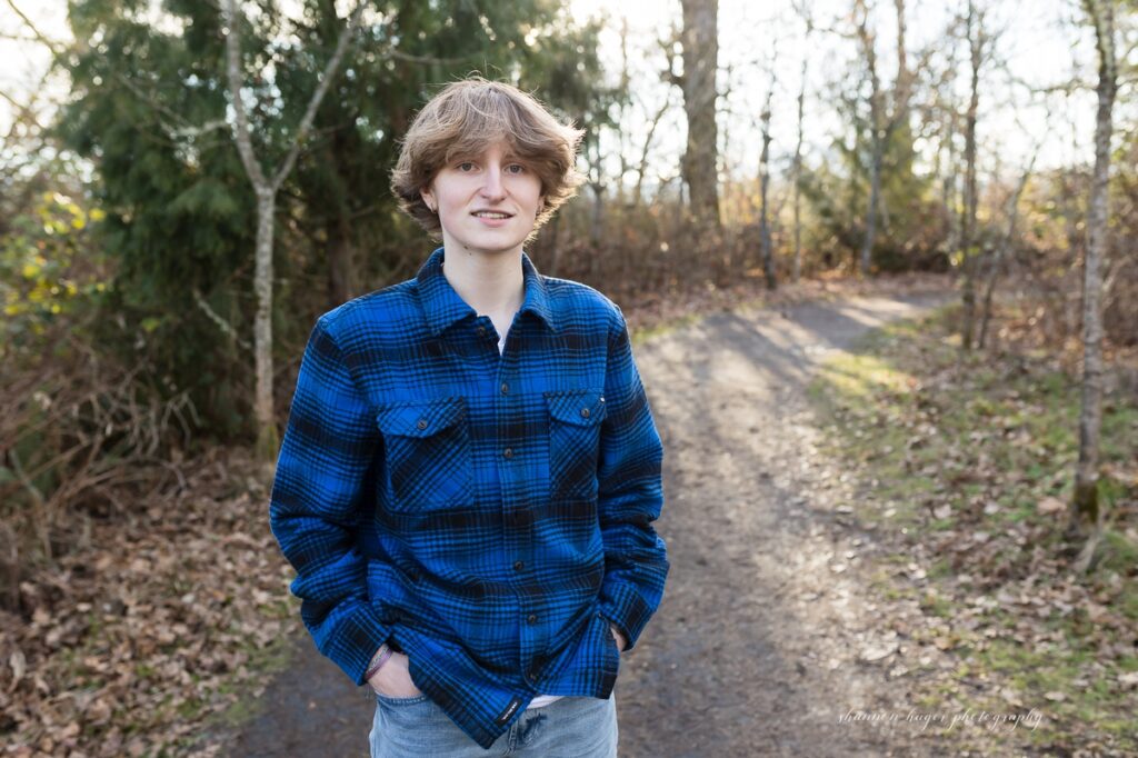 sherwood senior boy photo session at wildlife refuge