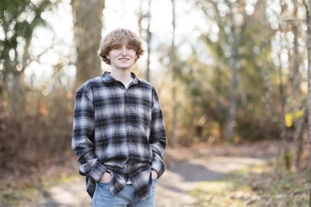 sherwood senior boy photo session at wildlife refuge
