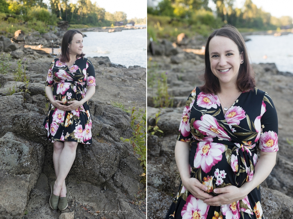 Sherwood maternity photo session at the park
