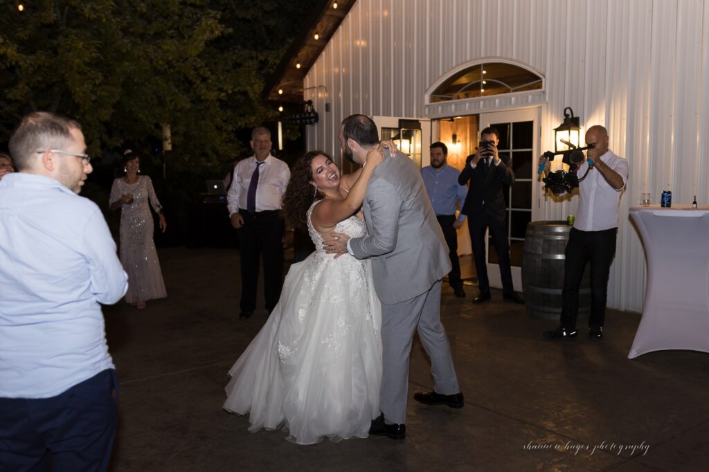 wedding reception in an oregon vineyard at aurora colony