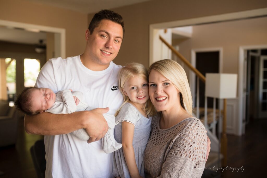 sherwood oregon newborn photos at home