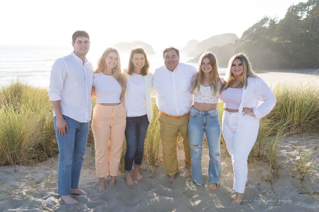 oregon coast family photos with older kids at sunset