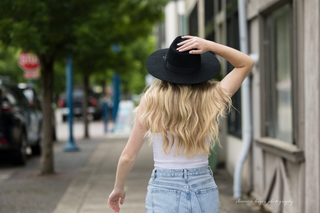 spring senior girl photos sherwood oregon