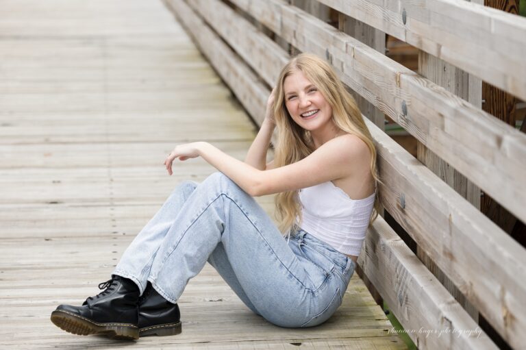 spring senior girl photos sherwood oregon