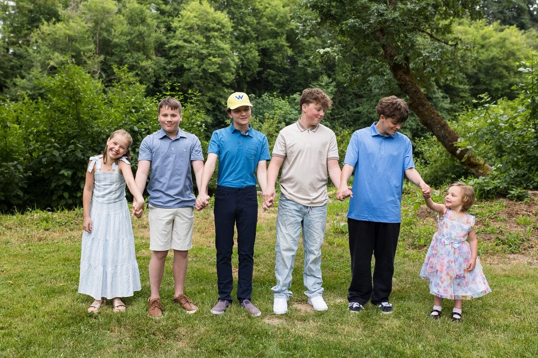 family photos at cook park in tigard
